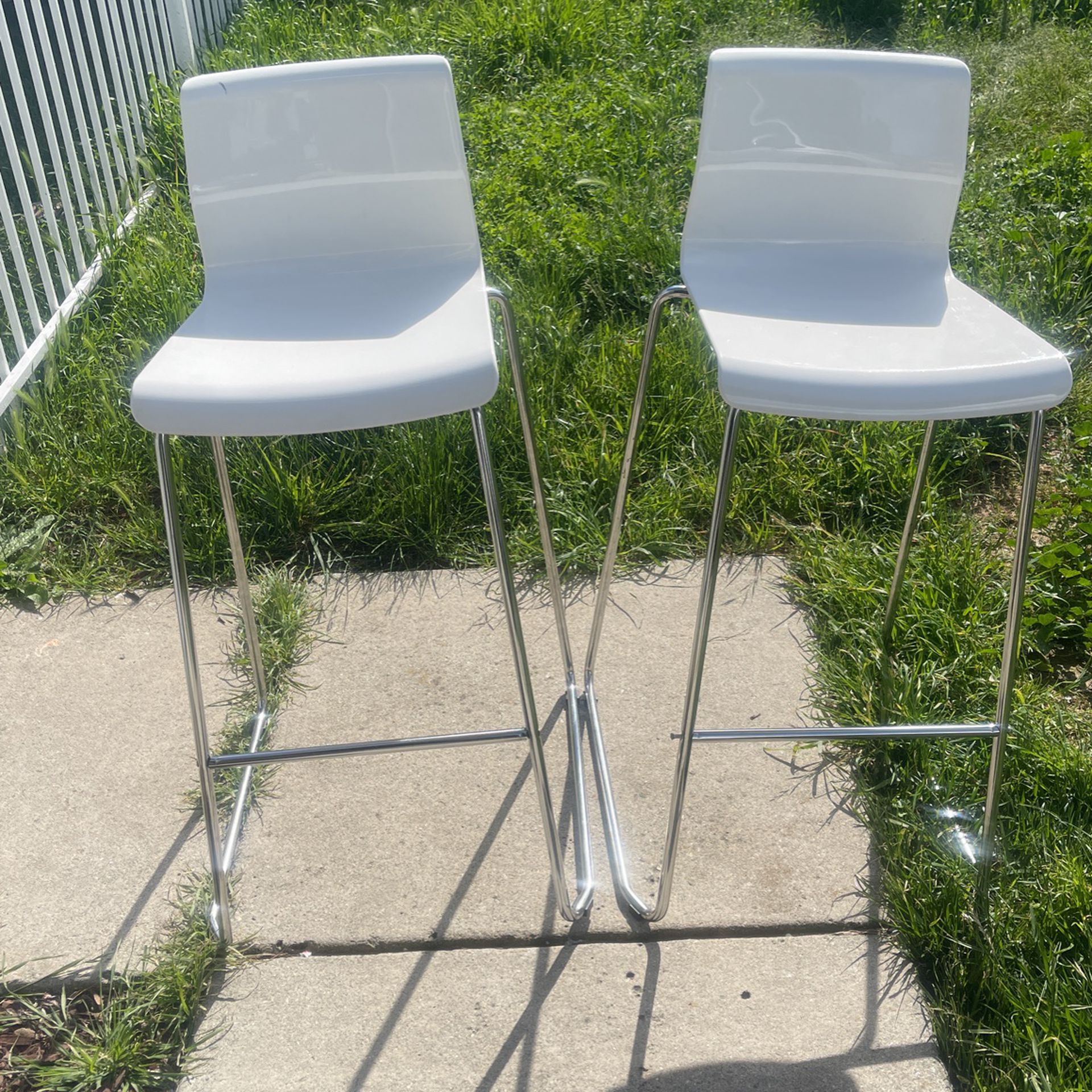 Bar stool, white/chrome plated