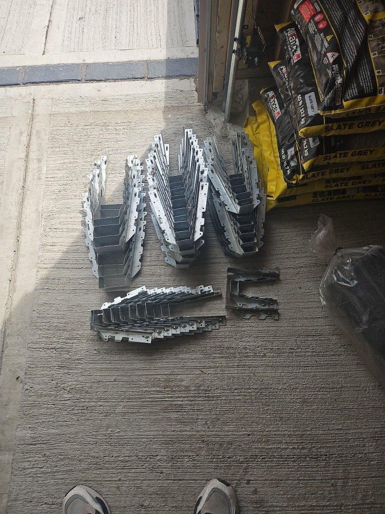 Hangers 110pieces