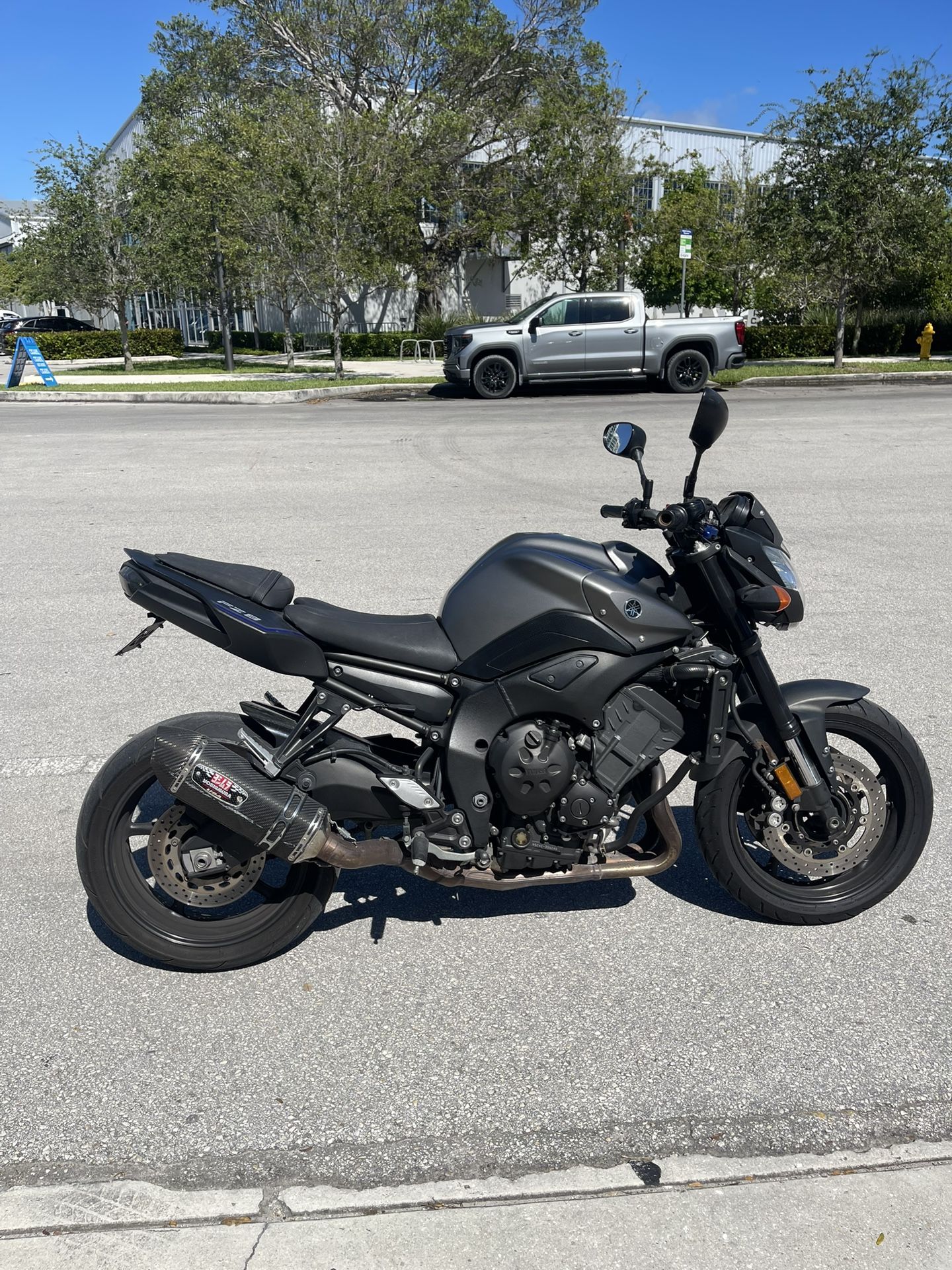 2013 Yamaha FZ8