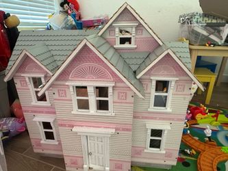 Doll house