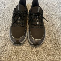 Nike Zoom WinFlo 6 Shield Reflect Silver Black Mens Sneaker Sz 10.5 BQ3190-001