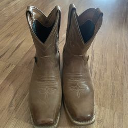 JUSTIN WOMEN'S CHELLIE WESTERN BOOTIES BOOTS - SQUARE TOE 8 1/2