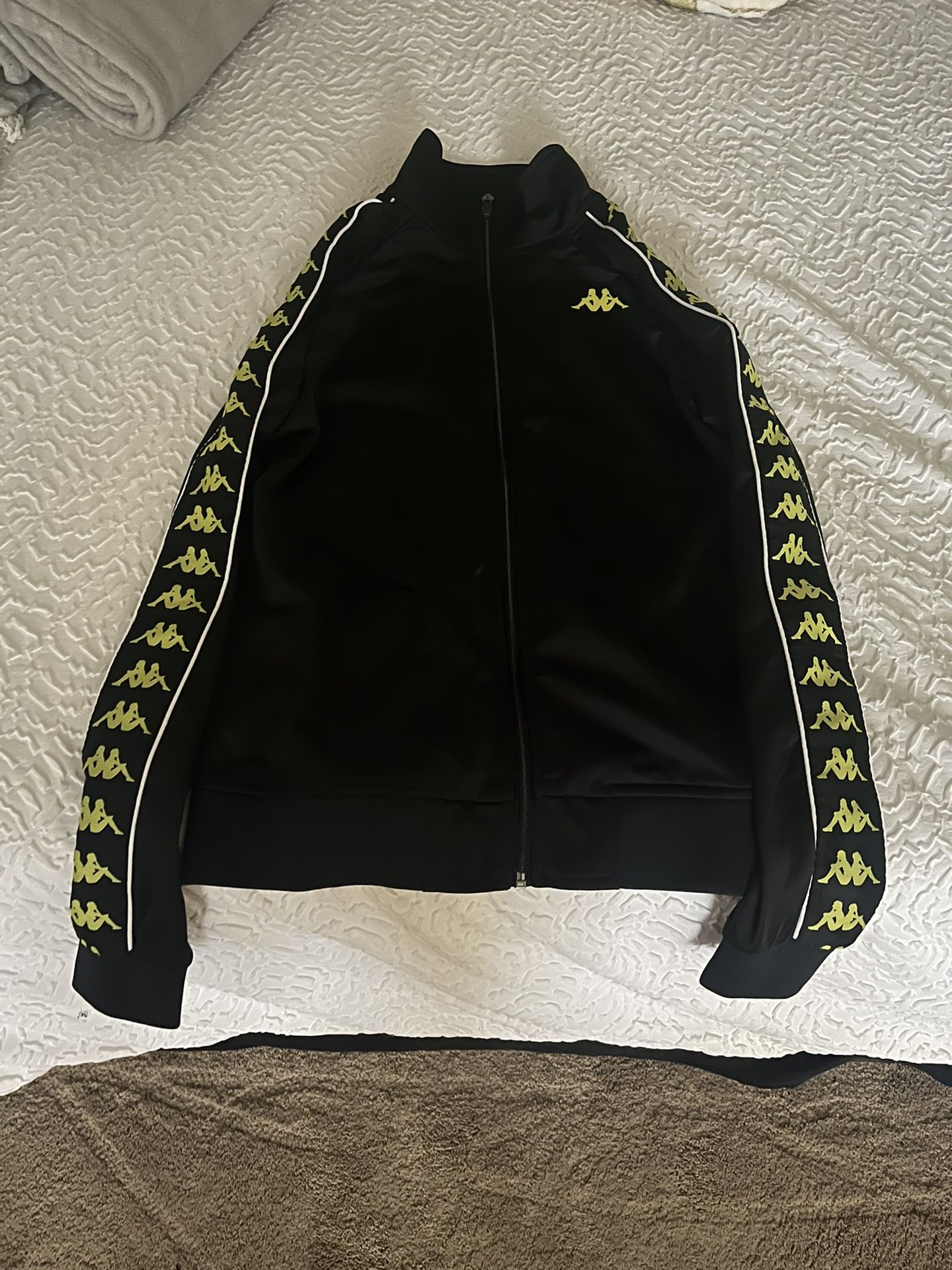 Kappa Jacket Size (Small)