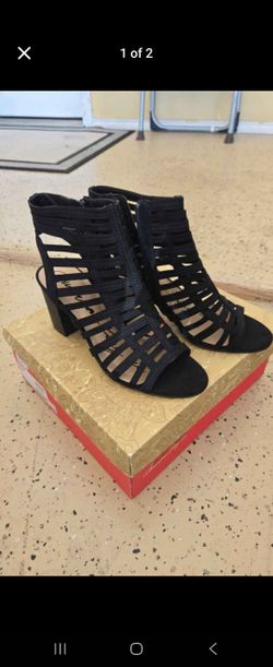 American Rage Heels, Size 7M
