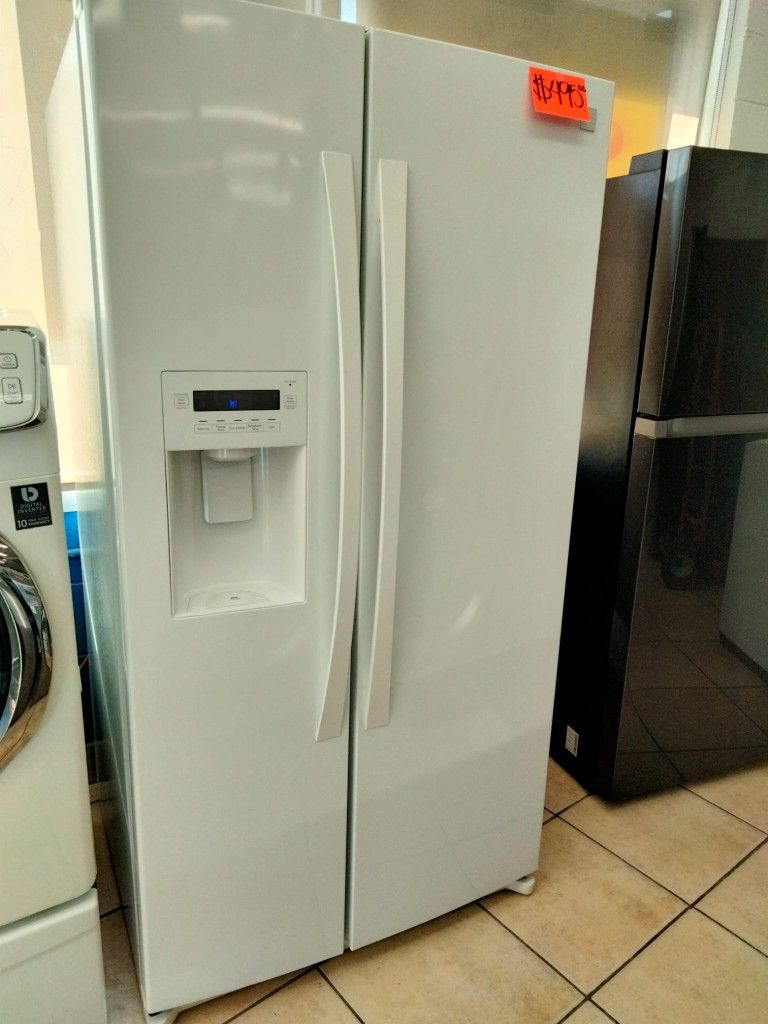 White Kenmore Side By Side Door Refrigerator 