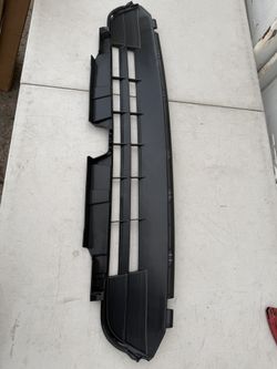 Lexus NX300h/NX300 lower grill year 2018 to 2021