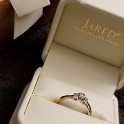 Mother's Day Gift!! Promise Ring - Size 7