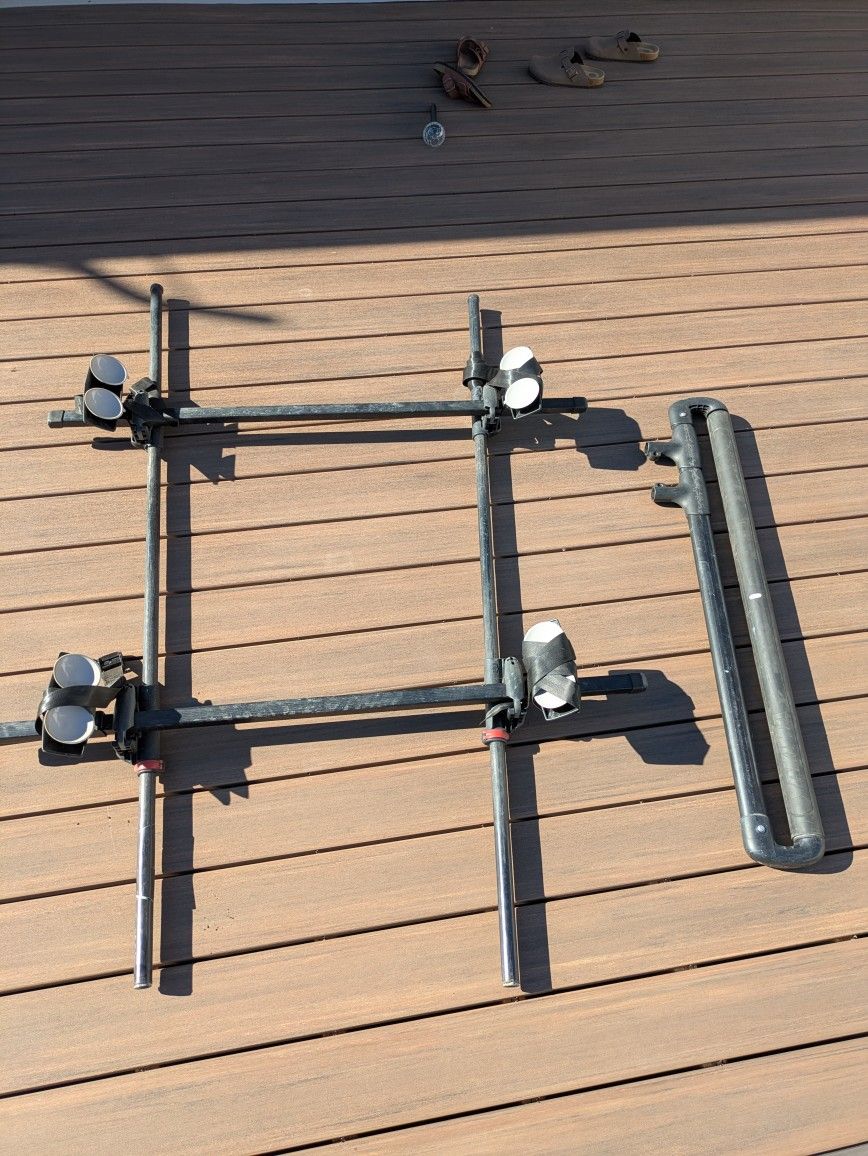 Thule Kayak Car Mount