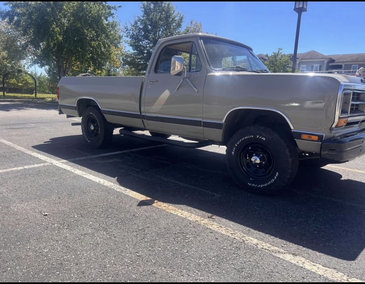 1986 Dodge D150