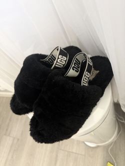 Ugg Slides