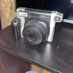 Polaroid camra 