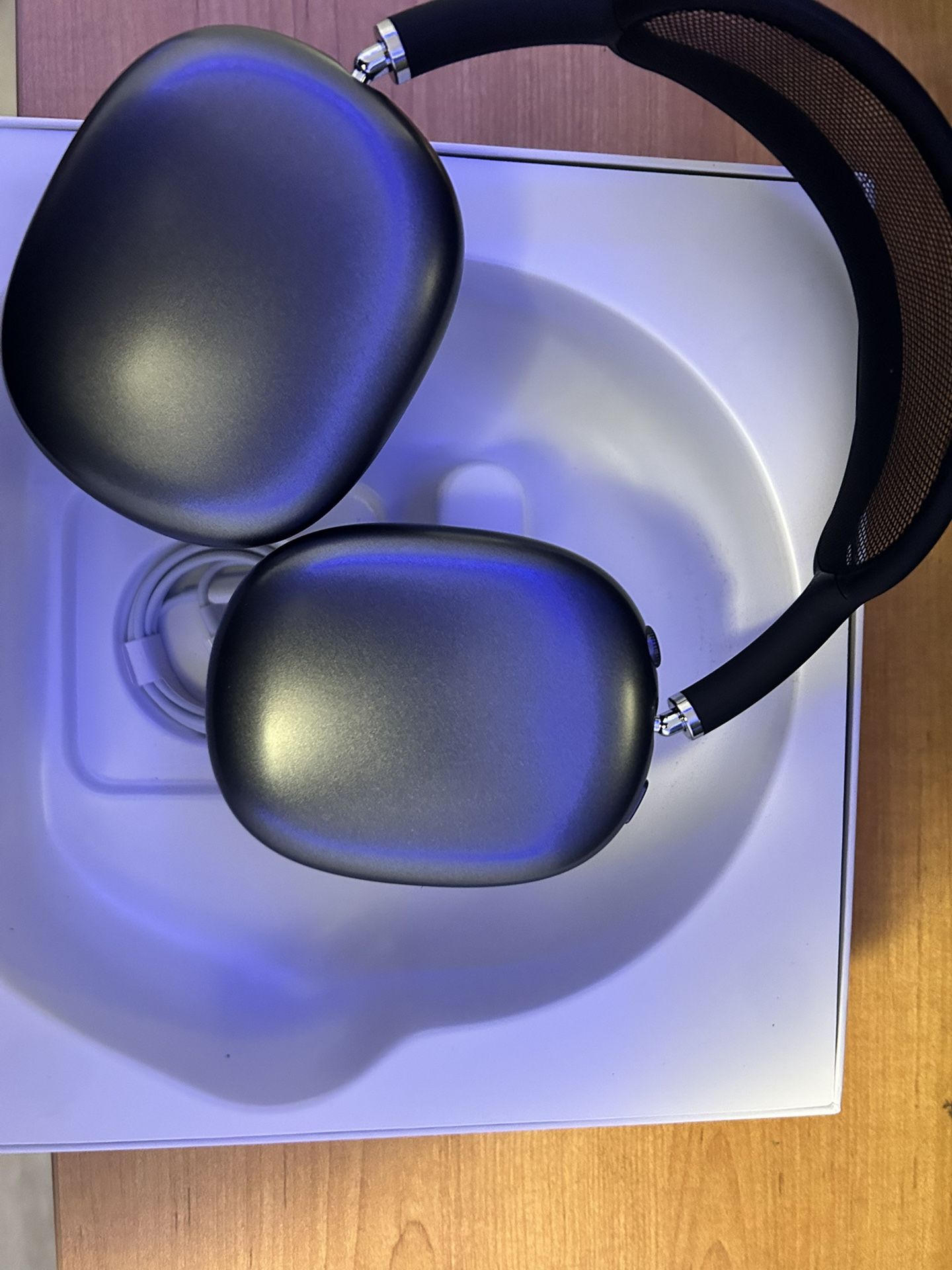 AirPod Pro Max