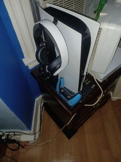 1st Gen Digital PS5 Bundle