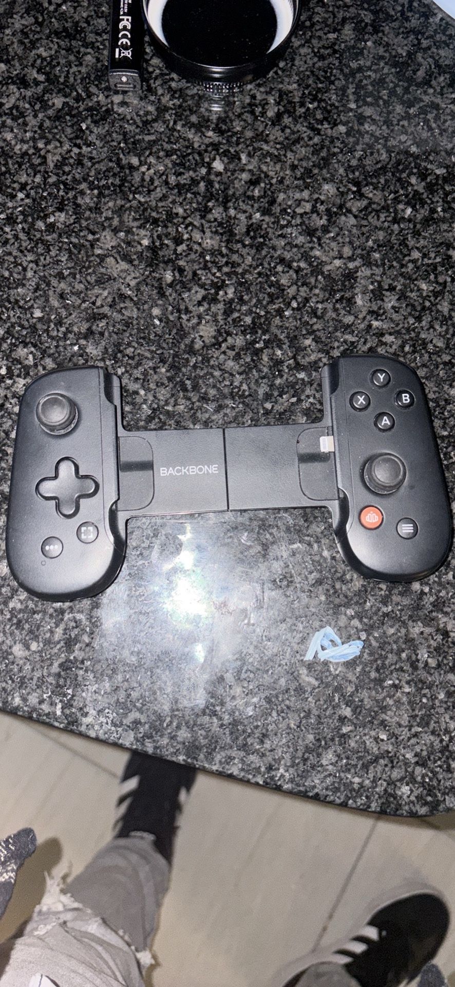 Backbone Lightning Port 