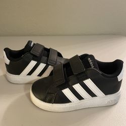 Adidas Boys Shoes 