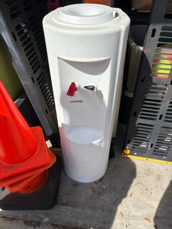Freestanding Water Cooler Dispenser