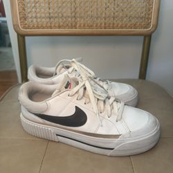 Women’s Nike Shoes