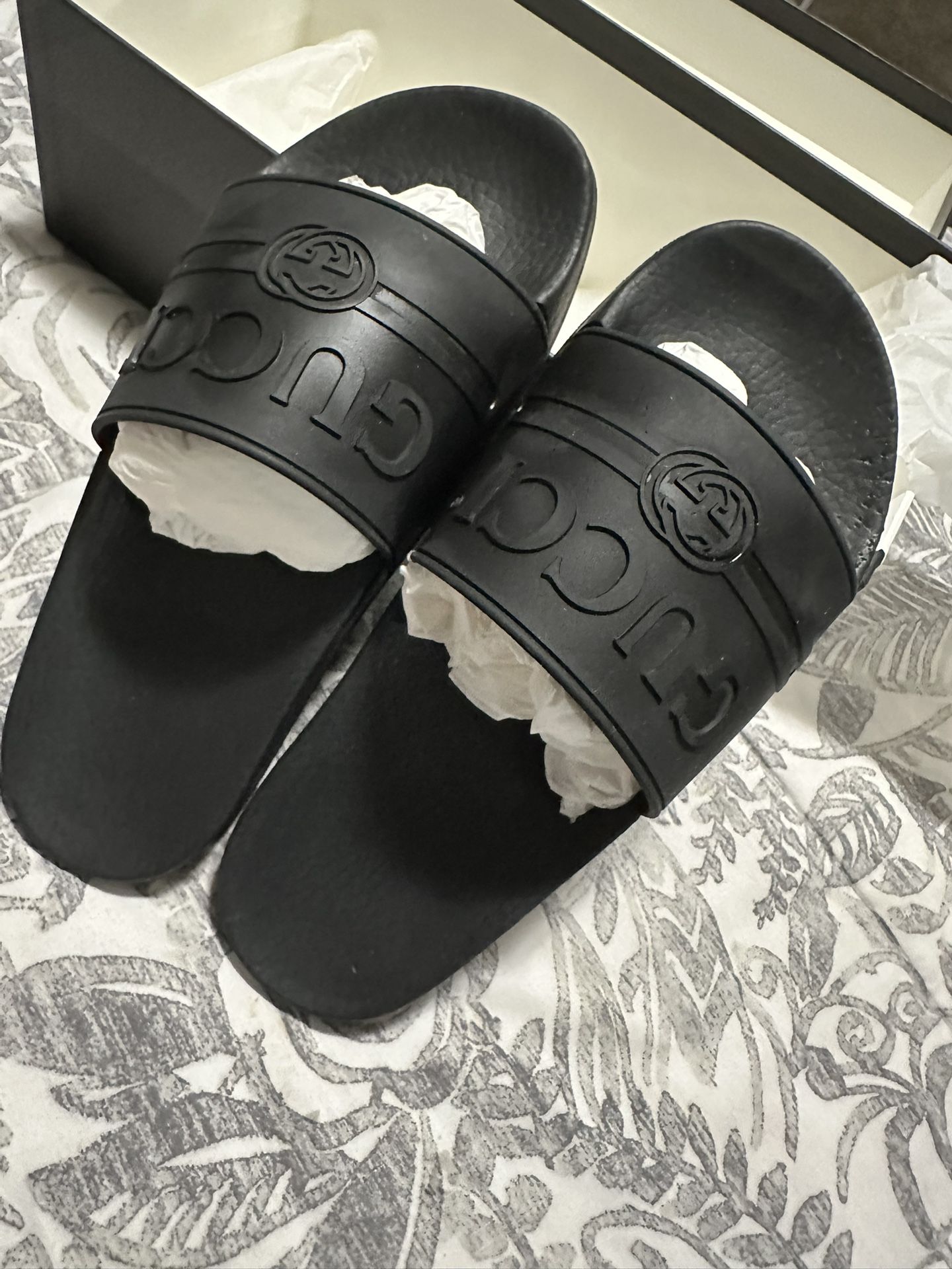 Authentic Women Gucci Slides