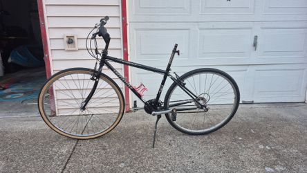 Crossroads Specialized Bike
