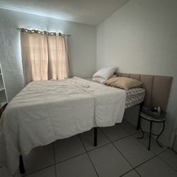 California King Mattress And Metal Frame