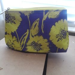 Girl room decor-- Ppu: Fry Rd. & Highland Creek Ranch 77449 AVAILABLE Pls. read Description.