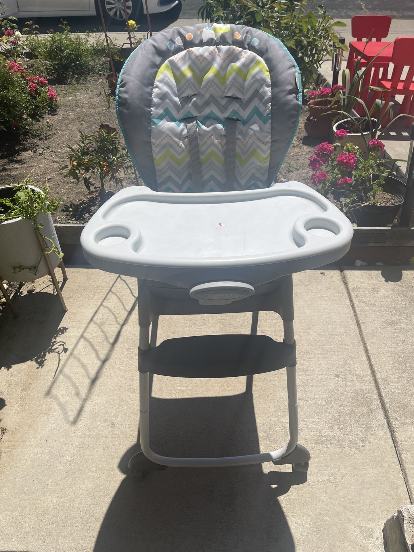 Ingenuity Trio 3-n -1 High Chair 