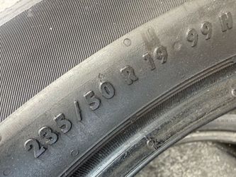 235/50/19 Continental SSR RUNFLAT (2 Tires) LIKE NEW $160.00/ Both