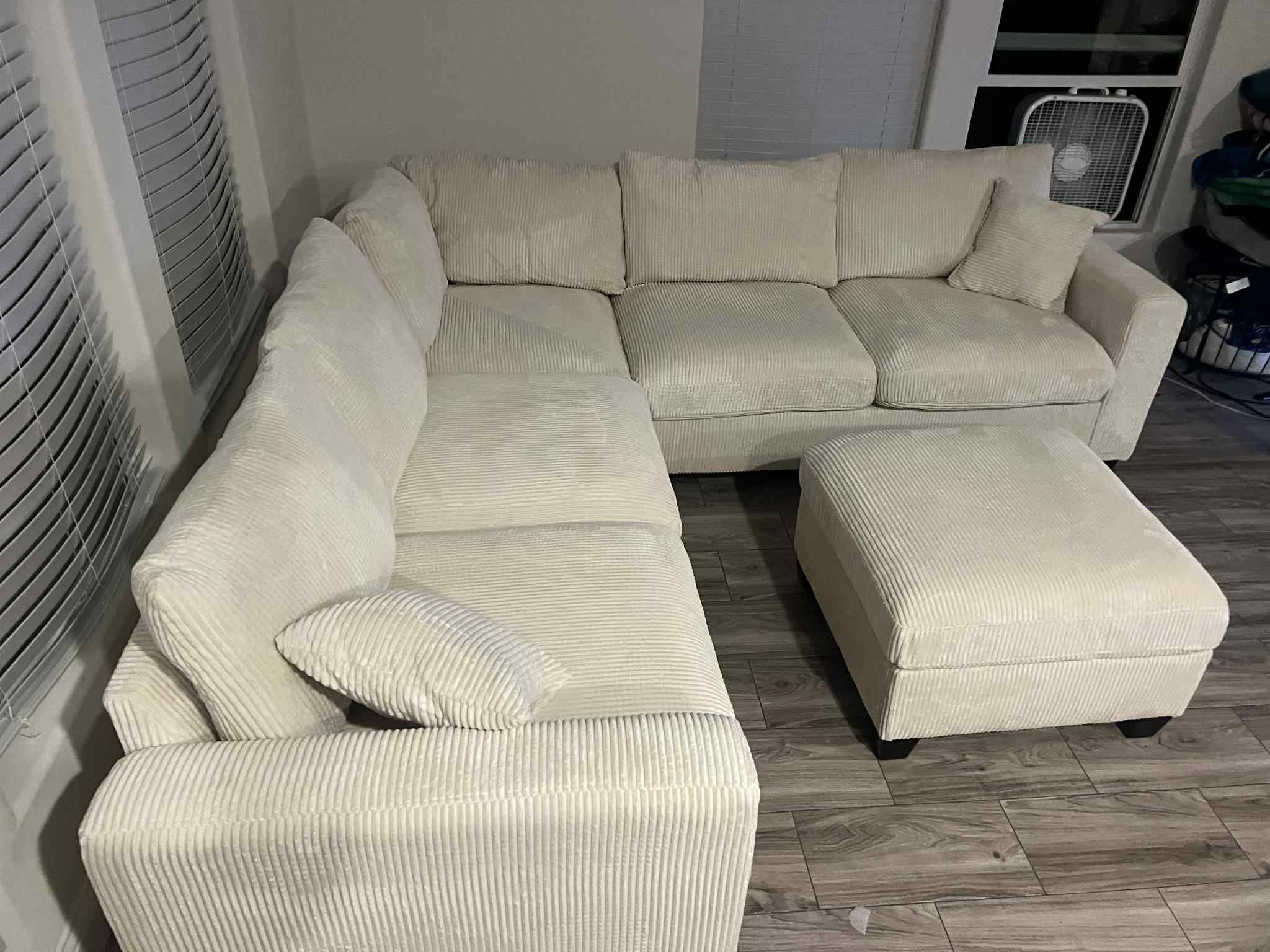 New 99x99 Sectional Corduroy Couch with Ottoman! Free Delivery 🚚! 