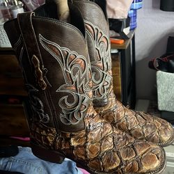 Fishskin boots / botas de pescado size 8