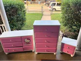 🌸 Hello Kitty 3-Piece Bedroom Furniture Set 🌸