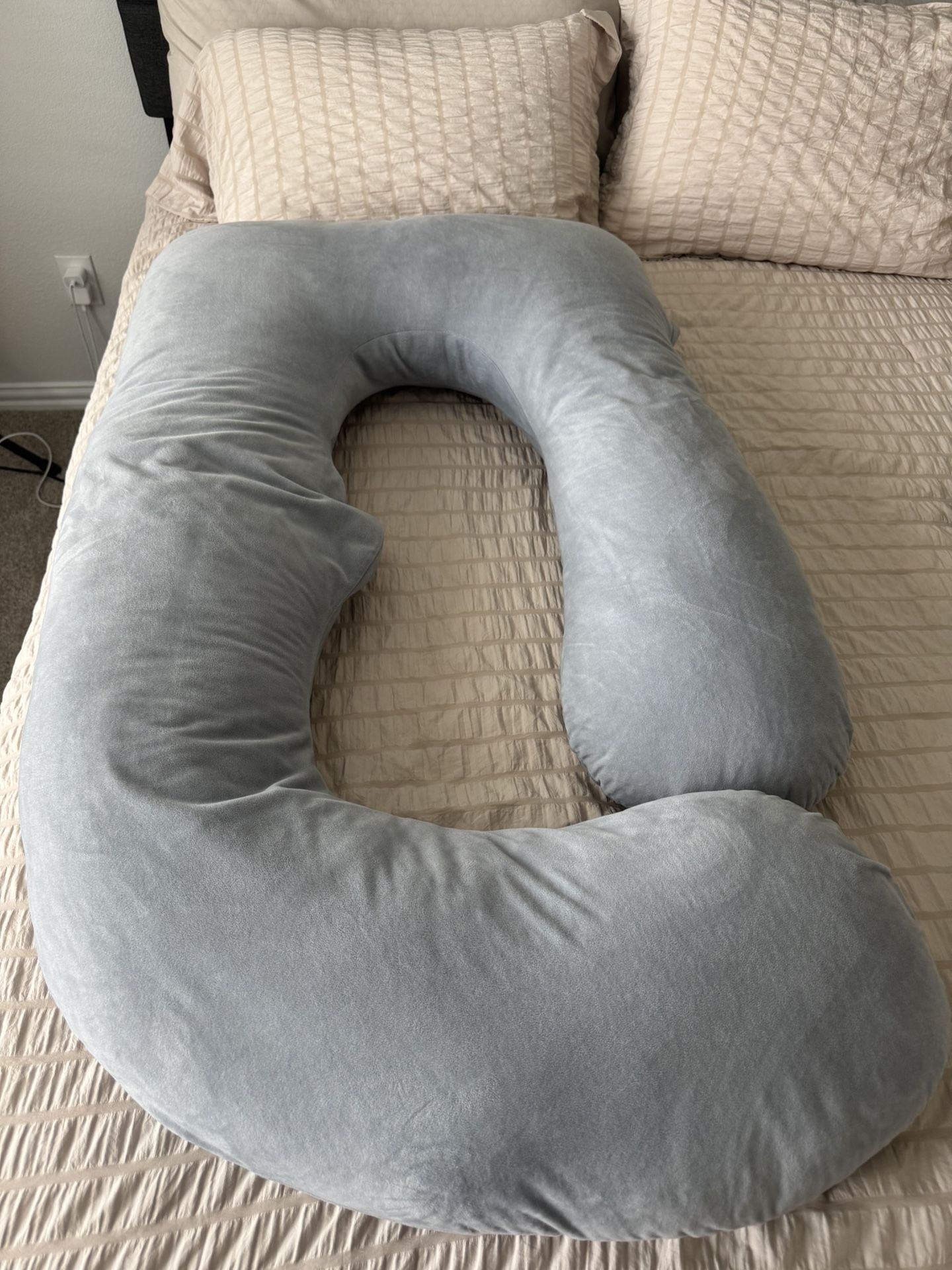 Pregnancy Pillow 
