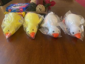 LARGE DUCK SQUISHY