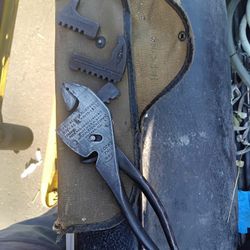 Old School Wrench Jaws Are Changeable