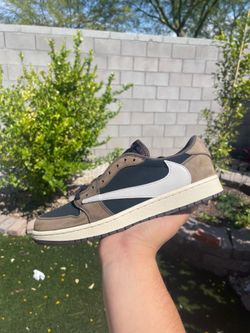 Jordan 1 Travis Scott Low OG Dark Mocha (Read Description)