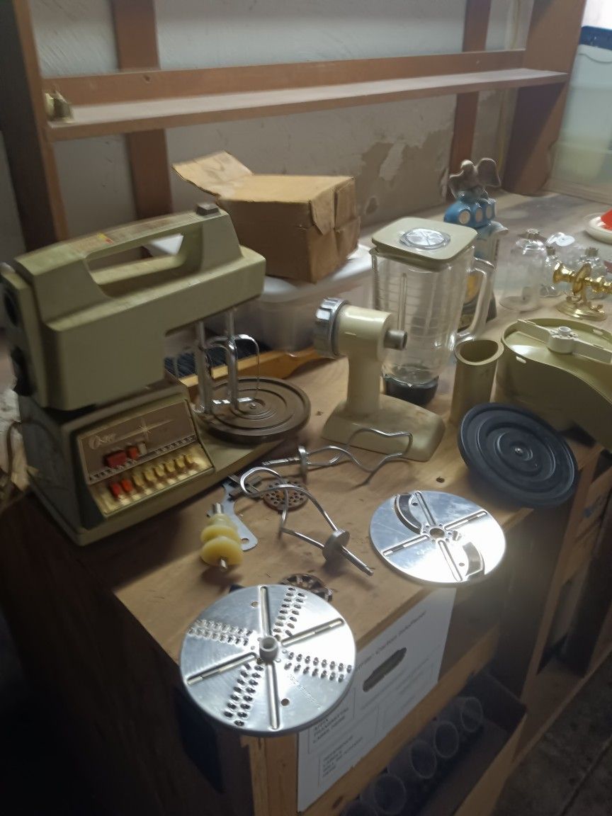 Vintage Oscar Blender And Mixer