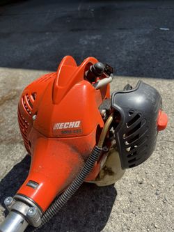 Echo SRM 225 String Trimmer Weed Whacker for Sale in Seattle, WA