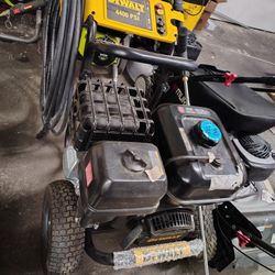 Pressure Washer 4400 Psi