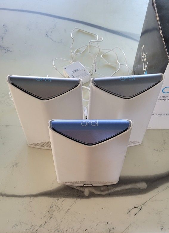 Netgear Orbi Pro Business Router + 2 Satellites WiFi System