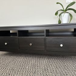 SOLID WOOD TV STAND