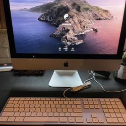 iMac 21.5 Inch, Late 2012 ( Great Condition )