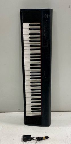 Yamaha NP-12 Piaggero 61 key portable keyboard