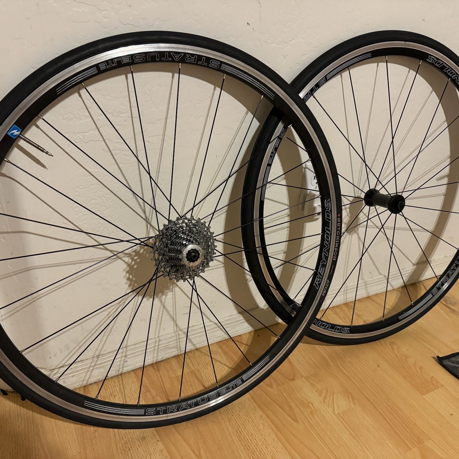 Reynolds Stratus Elite 700c Wheelset for Sale in Scottsdale, AZ