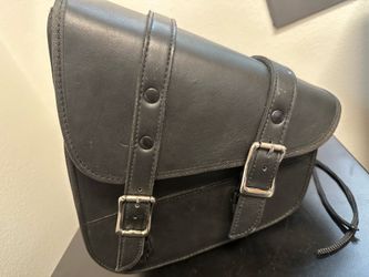Swing Arm leather Bag
