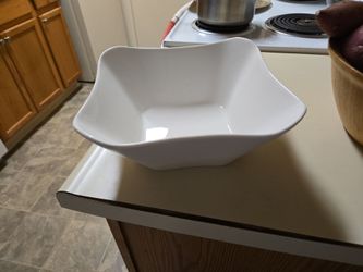 Big Porcelain Bowl