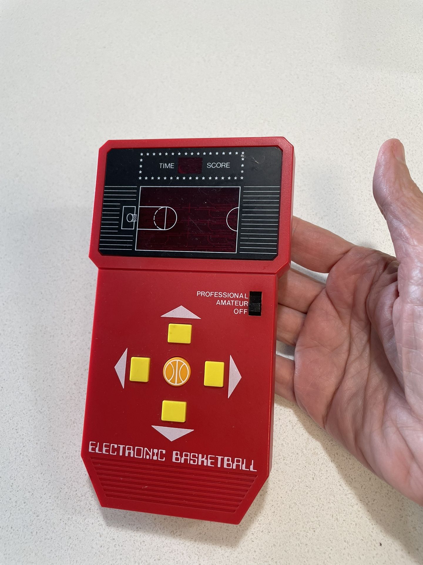 1980’s Vintage Electronic Basketball Handheld Video Game.  