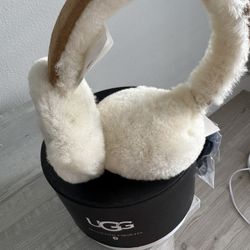 Brand New Ugg Bluetooth Earmuff