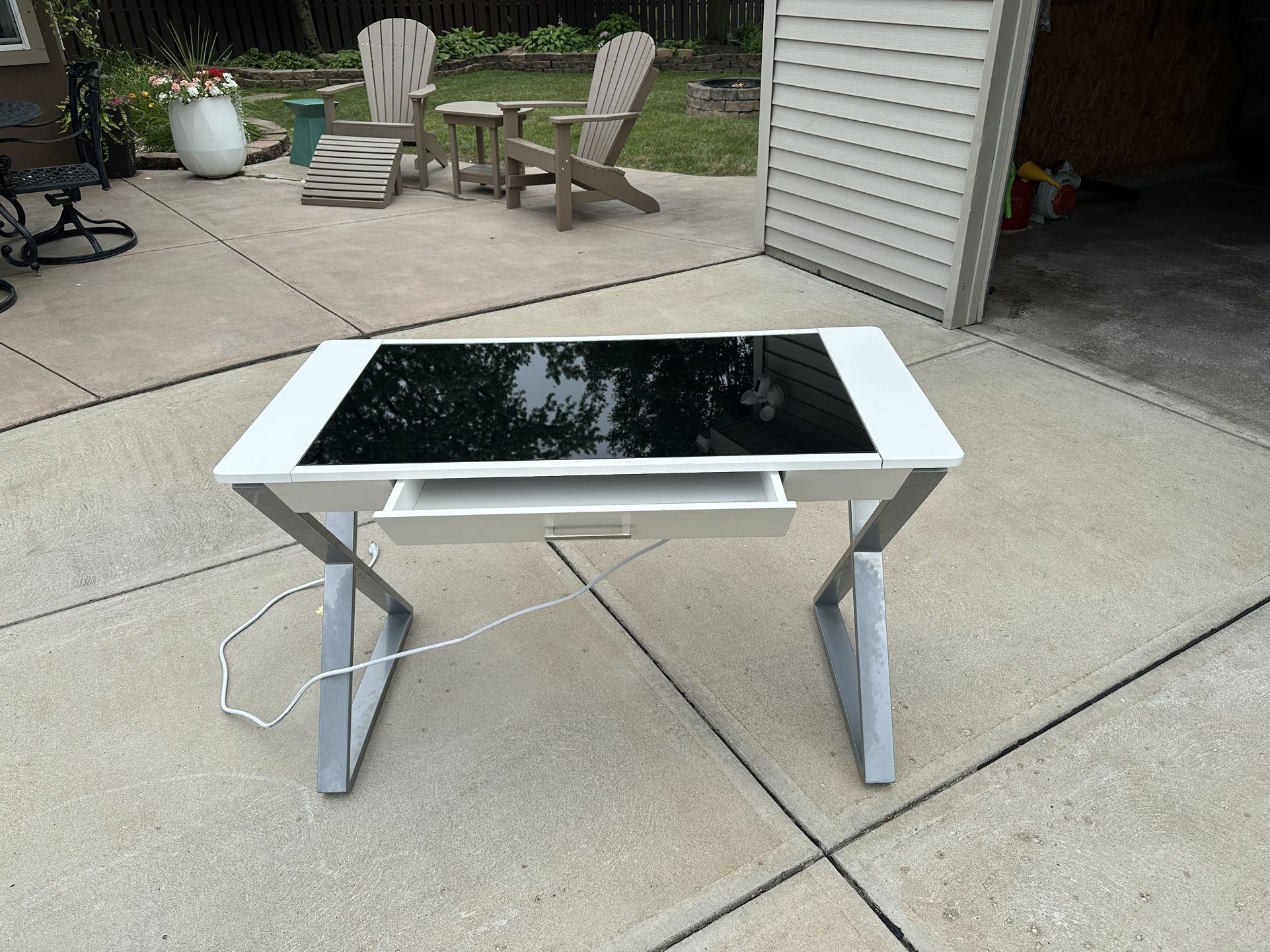 Beautiful Computer Table