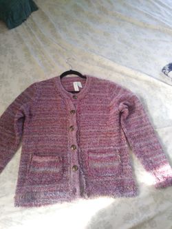 Cute cardigan in purple tone colors