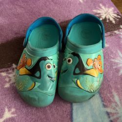 Size 10 Dory