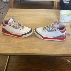 Nike Air Jordan 3s Size 3y 